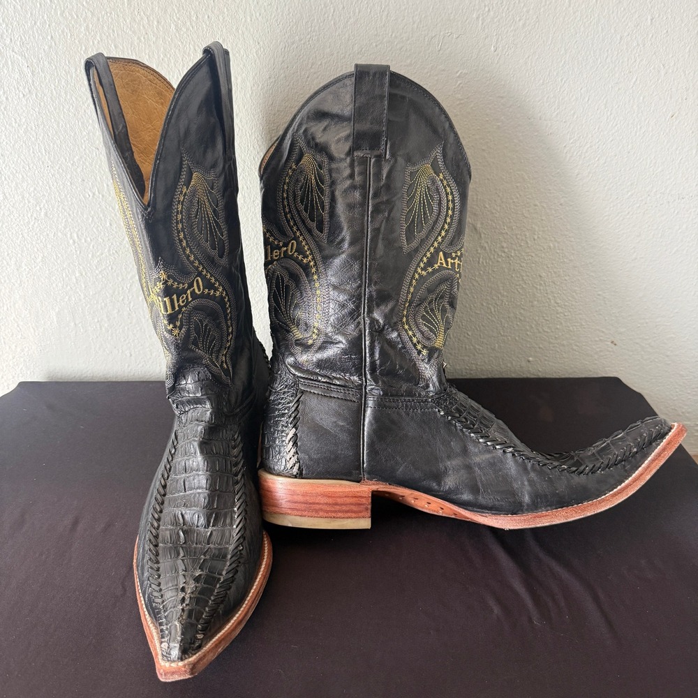Botas Artillero Mens Pointy Toe Cowboy Boots Size 30 MX 12 US Black Caiman Print